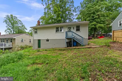 Exterior - 3658 Clifmar Rd, Windsor Mill, MD 21244 photo 6 of 6
