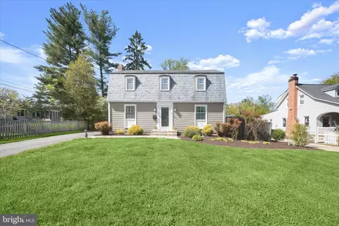 1504 Ivanhoe Ave, Catonsville, MD 21228