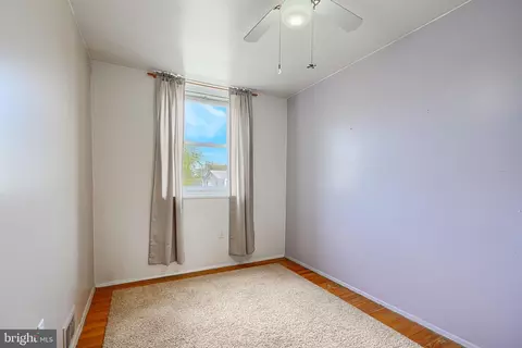 Bedroom - 3254 Ryerson Cir, Halethorpe, MD 21227 photo 3 of 5