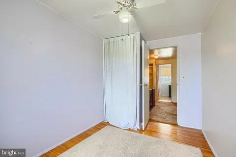 Bedroom - 3254 Ryerson Cir, Halethorpe, MD 21227 photo 4 of 5