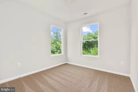Bedroom - 8127 Bartholomew Ct, Baltimore, MD 21206 photo 1 of 5