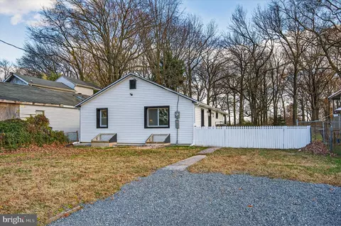 7631 Old Battle Grove Rd, Dundalk, MD 21222