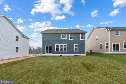 1204 Otter Point Ct, Middle River, MD 21220 photo 2