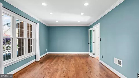 Living - 9 Nantucket Garth, Phoenix, MD 21131 photo 5 of 6