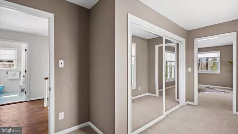 Entry Way - 9 Nantucket Garth, Phoenix, MD 21131 photo 6 of 7
