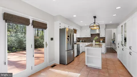 Kitchen - 9 Nantucket Garth, Phoenix, MD 21131 photo 5 of 5