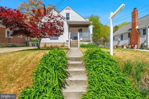 8204 Wilson Ave, Parkville, MD 21234