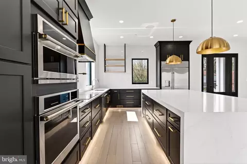 Kitchen - 2708 Sixth St, Sparrows Point, MD 21219 photo 13 of 13