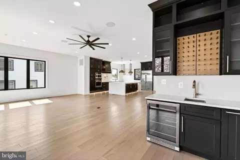Living - 2708 Sixth St, Sparrows Point, MD 21219 photo 7 of 15