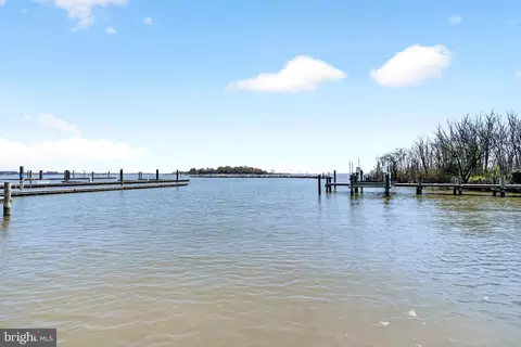 View/Area - 2708 Sixth St, Sparrows Point, MD 21219 photo 12 of 13