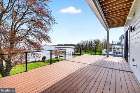 Exterior - 2708 Sixth St, Sparrows Point, MD 21219 photo 11 of 15