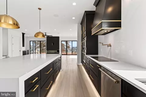 Kitchen - 2708 Sixth St, Sparrows Point, MD 21219 photo 3 of 13