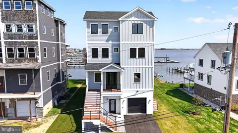 Exterior - 2708 Sixth St, Sparrows Point, MD 21219 photo 5 of 15