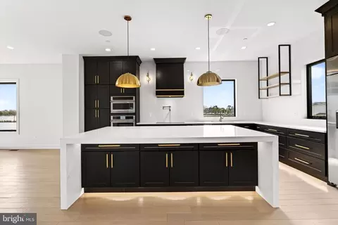 Kitchen - 2708 Sixth St, Sparrows Point, MD 21219 photo 11 of 13