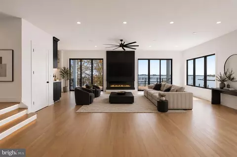 Living - 2708 Sixth St, Sparrows Point, MD 21219 photo 1 of 15