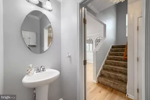 Entry Way - 4216 Cross Spring Dr, Perry Hall, MD 21128 photo 3 of 9