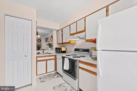 Kitchen - 2125 Cedar Barn Way, Windsor Mill, MD 21244 photo 1 of 2