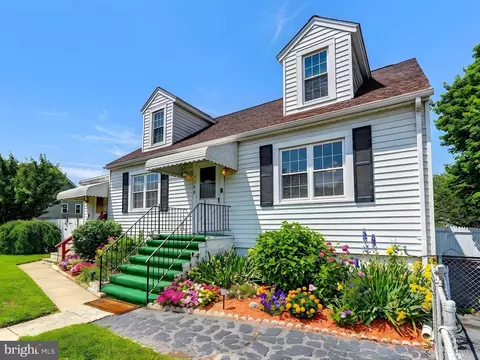 3206 Lynch Rd, Sparrows Point, MD 21219