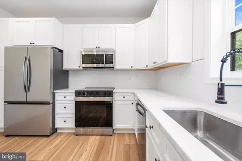 Kitchen - 13101 Choptank Ave, Middle River, MD 21220 photo 1 of 1