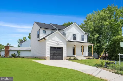 Exterior - 13101 Choptank Ave, Middle River, MD 21220 photo 2 of 2
