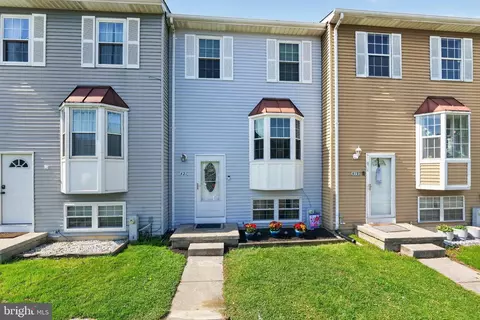 421 Kosoak Rd, Middle River, MD 21220