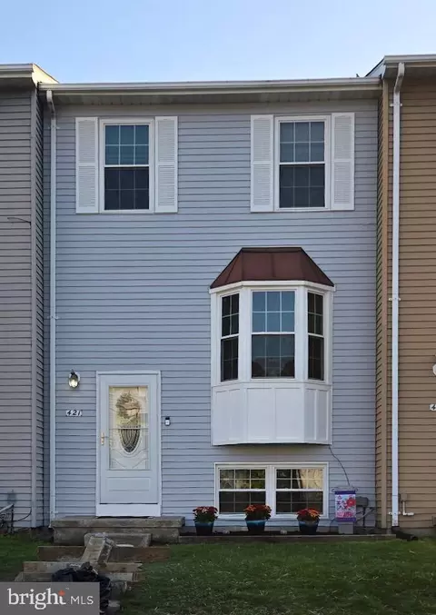 421 Kosoak Rd, Middle River, MD 21220