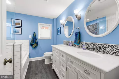 Bath - 700 Regester Ave, Baltimore, MD 21212 photo 1 of 6