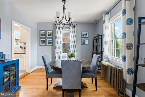 Dining - 700 Regester Ave, Baltimore, MD 21212 photo 2 of 3