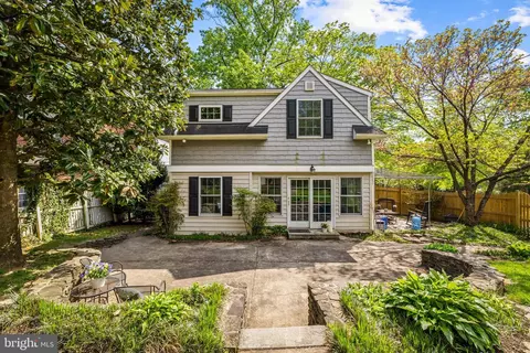 Exterior - 700 Regester Ave, Baltimore, MD 21212 photo 4 of 12
