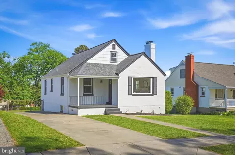 8907 Yvonne Ave, Nottingham, MD 21236