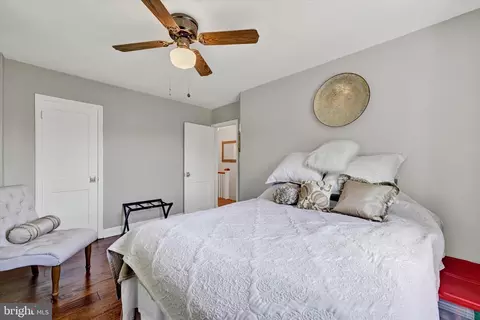 Bedroom - 7220 Lanark Rd, Baltimore, MD 21212 photo 2 of 3