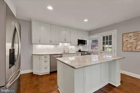Kitchen - 7220 Lanark Rd, Baltimore, MD 21212 photo 3 of 6