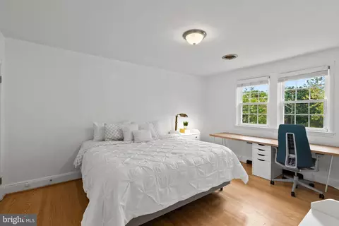 Bedroom - 62 Dunkirk Rd, Baltimore, MD 21212 photo 2 of 8