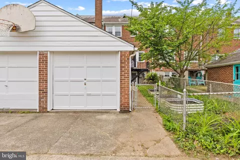 Exterior - 62 Dunkirk Rd, Baltimore, MD 21212 photo 2 of 2