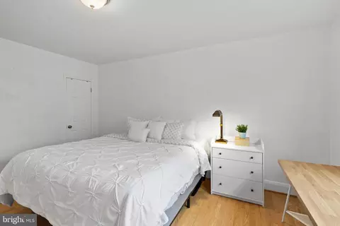 Bedroom - 62 Dunkirk Rd, Baltimore, MD 21212 photo 1 of 8