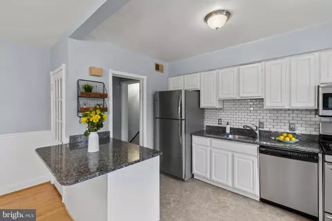 Kitchen - 62 Dunkirk Rd, Baltimore, MD 21212 photo 1 of 1