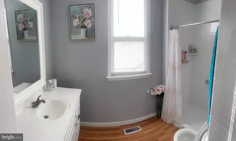 Entry Way - 151 Howard Ave, Halethorpe, MD 21227 photo 2 of 4