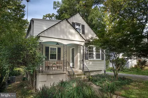 571 Woodbine Ave, Towson, MD 21204