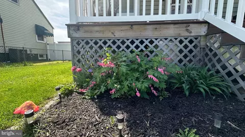 Exterior - 89 Wise Ave, Dundalk, MD 21222 photo 3 of 5