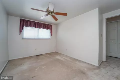 Bedroom - 1107 Regina Dr, Halethorpe, MD 21227 photo 3 of 5