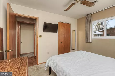 Bedroom - 826 Cold Spring Rd, Middle River, MD 21220 photo 3 of 5