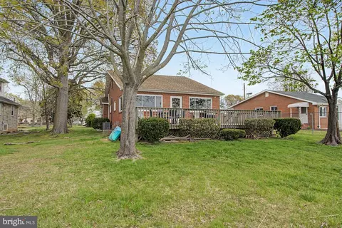 Exterior - 826 Cold Spring Rd, Middle River, MD 21220 photo 2 of 4