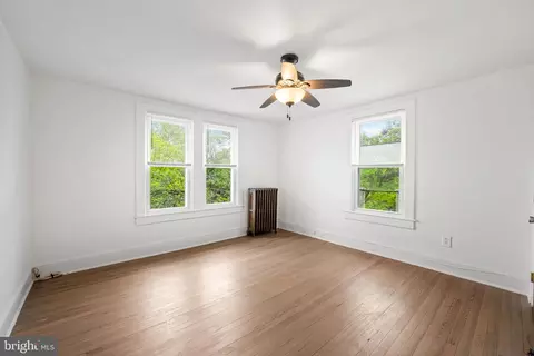 Bedroom - 5234 Benson Ave, Halethorpe, MD 21227 photo 3 of 7