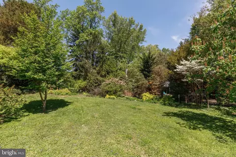 Exterior - 3915 Longmoor Cir, Phoenix, MD 21131 photo 10 of 13