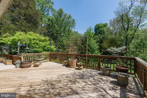 Exterior - 3915 Longmoor Cir, Phoenix, MD 21131 photo 2 of 13