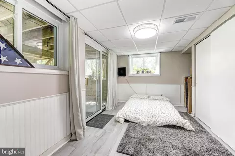 Bedroom - 3915 Longmoor Cir, Phoenix, MD 21131 photo 9 of 10