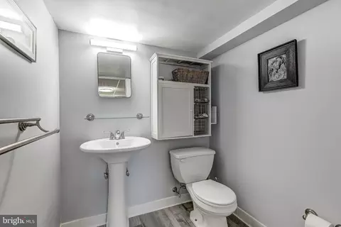 Bath - 3915 Longmoor Cir, Phoenix, MD 21131 photo 5 of 5