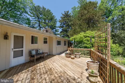 Exterior - 3915 Longmoor Cir, Phoenix, MD 21131 photo 4 of 13
