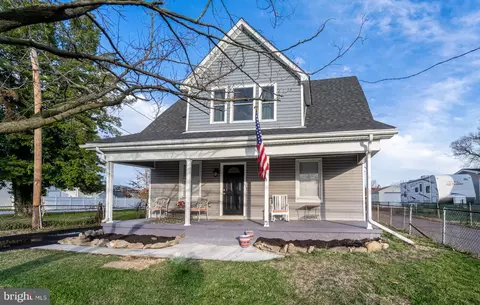 8033 Edgewater Ave, Rosedale, MD 21237