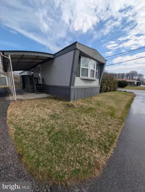 200 Robwood Rd, Dundalk, MD 21222